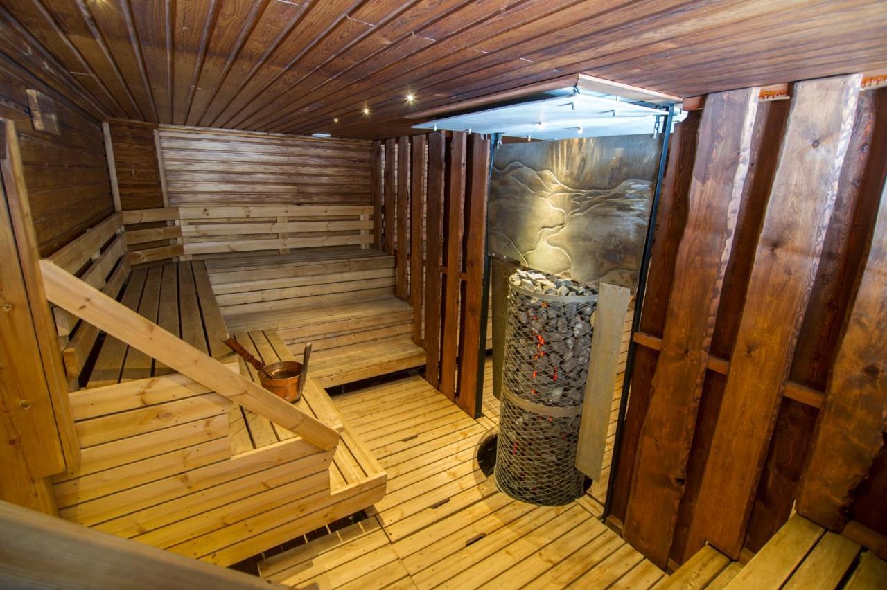 Harriniva Adventure Resort Cabins Muonio Exterior photo